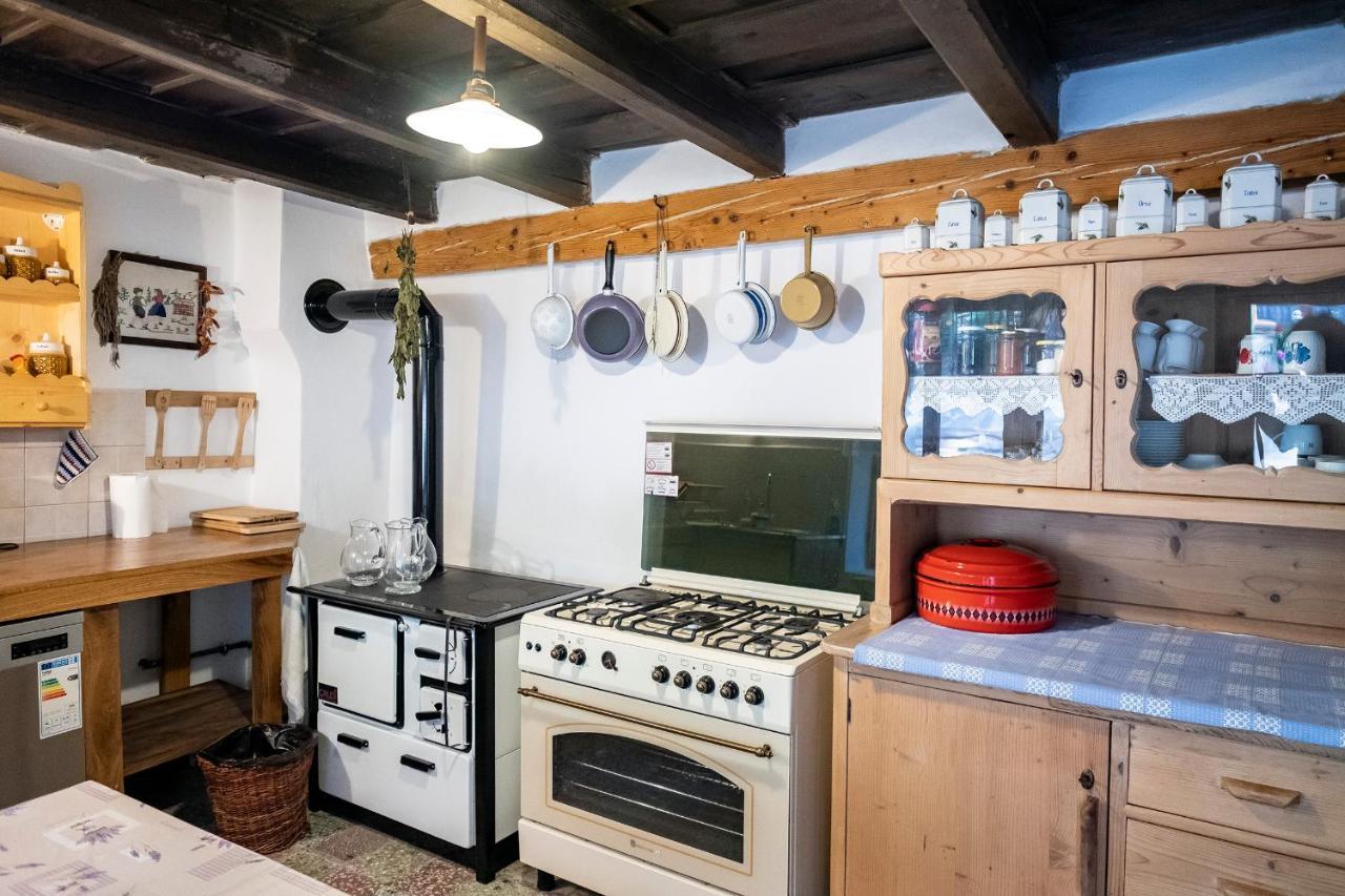 Villa Rihuini Eco Wine House Transylvania Richisu Eksteriør billede